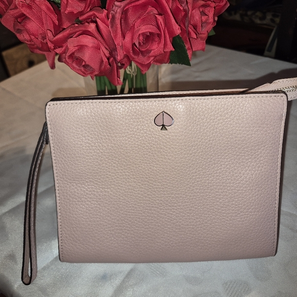 Kate Spade Blush Pink Wristlet Clutch - Picture 3 of 6